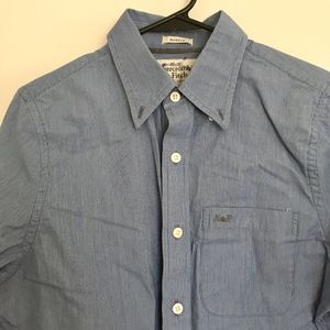 Abercrombie & Fitch Men's Muscle Button Up Shirt